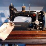 Vestazincha, Fabricaco Originale Dietrich Vesta, Saxonia varrógép, kiállítási darab fotó