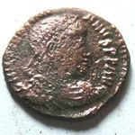 Római bronz Valentinianus Angyalos tes verdejel ritka mezőszimbólumokkal (V, S) K3 fotó