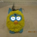 Sárga-kék interaktív Furby fotó