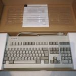 retro billentyűzet EN/RU KU-450 LogoStar XT/AT DIN5 fotó