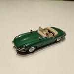 New Ray _ Jaguar E Type Cabriolet 1961 - 1: 43 fotó
