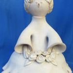 Buday Ágota kerámia figura, menyasszony , jelzett, talpán kisebb lepattanások, 22 cm magas. fotó