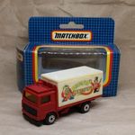 Matchbox MB-20 Volvo Container Truck (Big Top Circus) fotó