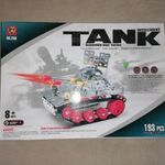 Fémépítő Tank bontatlan fotó
