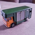 Matchbox Lesney Superfast 17. Leyland Horse Box 1969-ből fotó