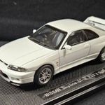 1: 43 1/43 Nissan Skyline GT-R R33 V Spec - 1995 fehér - Ebbro fotó