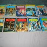 Sci-Fi / Fantasy könyvek - Robert E. Howard, Jeffrey Stone, Nemere István stb. 10 db fotó