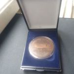 A Karmelita Épületegyüttes újjáépítése bronz emlékérem 2018-ból eladó! fotó