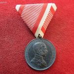 FERENC JÓZSEF VITÉZSÉGI NAGYEZÜST 1914-1916 ( FÉMJELZETT EZÜST ) nsz+, patina, pótolt szalag ! fotó