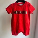 Moschino baba ruha fotó