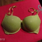 34/75C Világos zöld pöttyös melltartó 177 fotó