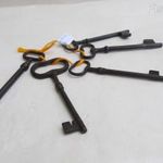 Régi vas kulcs 5 db / 13-15 cm fotó