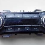 Mercedes 2012től A B CLA W246 W176 W117 klímavezérlő eleje fotó