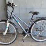 Benger 28-as aluvázas agydinamós minőségi Trekking kerékpár Shimano felszereltség 46cm fotó