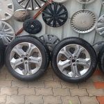 Suzuki Vitara gyári alufelni gumival fotó