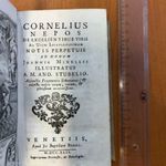 1742 Cornelius Nepos A legkíválóbb hadvezérek életrajza - egész pergamen kötésben RITKA! fotó