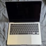 Apple MacBook Air 13.6 M2 8C fotó