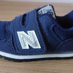 New Balance 21-es sötétkék fiú félcipő fotó