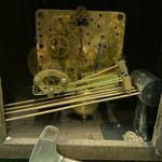 Antik negyedütős - westminster zeneszerkezetes asztali óra - Huszadik század közepe... fotó