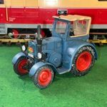 LGB / Pola Lanz-Buldog traktok, kék színű, levehető fülkével, jó állapotban eladó !!! fotó