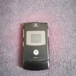 Motorola v3 telefon eladó fotó