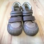 Linea, 25-ös méretű, fiú magasszárú cipő fotó
