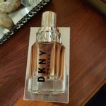 GARDRÓBVÁSÁR/ DONNA KARAN DKNY STORIES EAU DE PARFUM 30ml - NÉHÁNY FÚJÁS HIÁNYZIK CSAK fotó