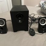 Logitech Z313 hangszóró fotó