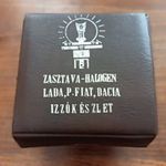 Zasztava-halogen, Lada, P.Fiat, Dacia Izzòk ès kèszlet , nagyon retro doboz. fotó