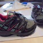 28-as Salomon goretexes lány bakancs - túracipő 28 fotó