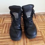 Munkavédelmi bakancs fotó