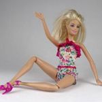 1Q538 Öltöztetett Mattel Barbie baba 2009 fotó