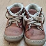 Daumling béléses bőr meleg babacipő 21 fotó