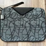Szürke mintás puha tok (tartó) max 11"-os tablethez, netbookhoz fotó