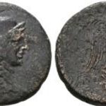 Pergamon, Mysia i.e.2 szd. Pergamos, Athena és Nike, ókori görög bronz fotó