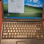 Clevo DS27ES laptop Pentium Celeron 2 ghz , 196 mb ram, 20 gb hdd fotó