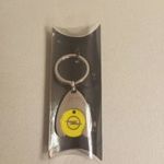 ÚJ! Sárga fém Opel kulcstartó bevásárló érmével fotó