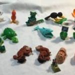 Kinder Figura-- Vegyes készlet-Teknösők, Tom&Jerry stb. fotó