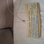 Logitech billentyüzet fotó