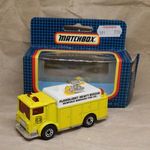 Matchbox MB-50 Auxiliary Power Truck (sárga) fotó