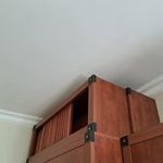 Toló ajtós polc, fali szekrény 2 db fotó