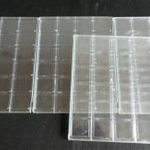 4db Plexi összezárható érmetálca 28x21, 5cm 24db 45x45mm érmehely/db Ár=egyben a 4 db (BK) fotó