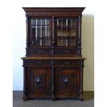 1R270 Antik faragott flamand stílusú oszlopos nagyméretű tálalószekrény 190 cm fotó