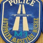 Rendőrségi karjelzés M1 Autopálya Alosztály Bicske K237 fotó