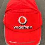 Vodafone McLaren Mercedes F1 Lewis Hamilton Sapka fotó
