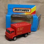 Matchbox MB-72 Dodge Commando Box Truck (Royal Mail) fotó