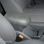 Renault Megane II. Kartámasz Könyöklő fotó