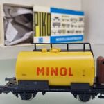 T25 H0 1: 87 Piko DR (DC) Minol olajszállító tartályvagon fékfülkével Piko dobozban fotó