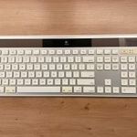 LOGITECH K750 vezeték nélküli Solar billentyűzet 820-004185 (USA kisoztás) - Használt fotó