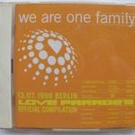 WE ARE ONE FAMILY / Love parade's 1996 - Dupla Válogatásalbum CD ! SZUPER VÁLOGATÁS - RARE ! ! fotó